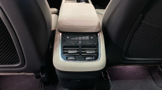 Volvo XC90 2.0 B5P Ultra Bright 5dr AWD Geartronic Petrol Estate